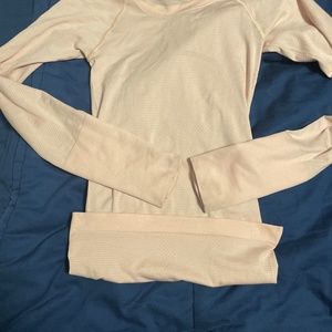 lululemon light pink swiftly